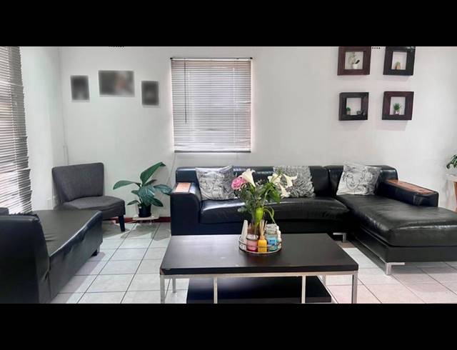 3 BEDROOM HOUSE FOR SALE IN WELTEVREDEN VALLEY